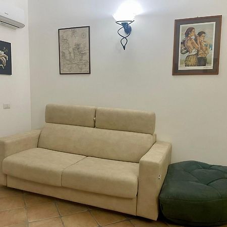 Looney Tunes Home Olbia Buitenkant foto