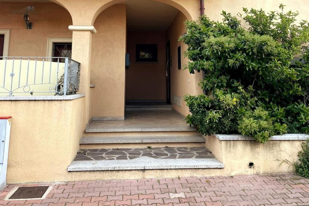 Looney Tunes Home Olbia Buitenkant foto