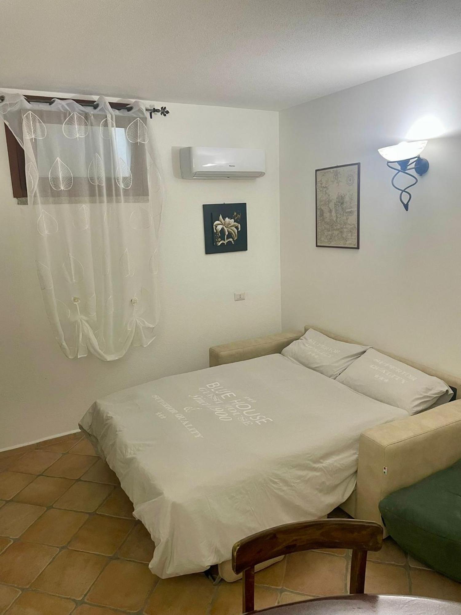 Looney Tunes Home Olbia Buitenkant foto
