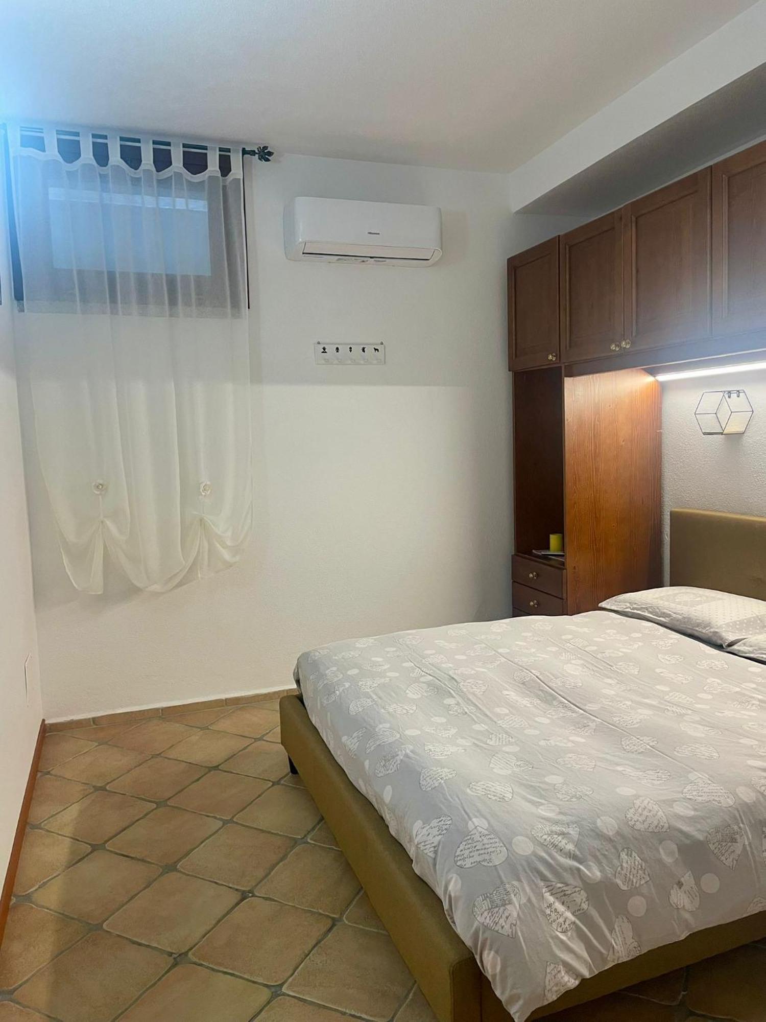 Looney Tunes Home Olbia Buitenkant foto