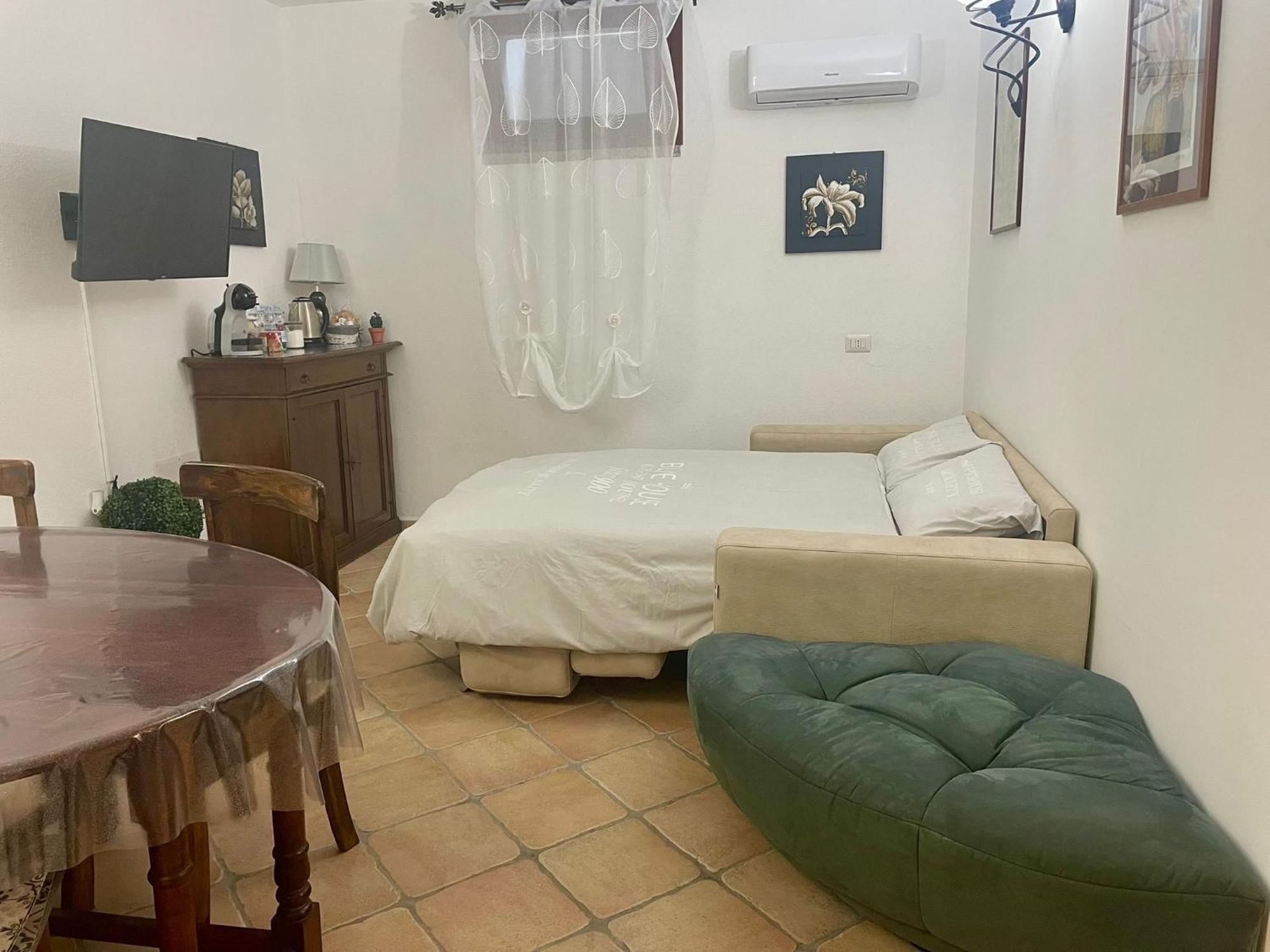 Looney Tunes Home Olbia Buitenkant foto